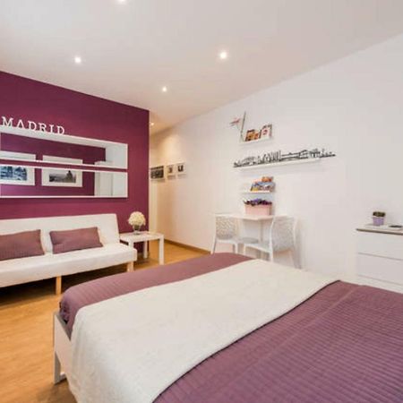 Apartamento en Calle Jardines - Madrid Centro Esterno foto
