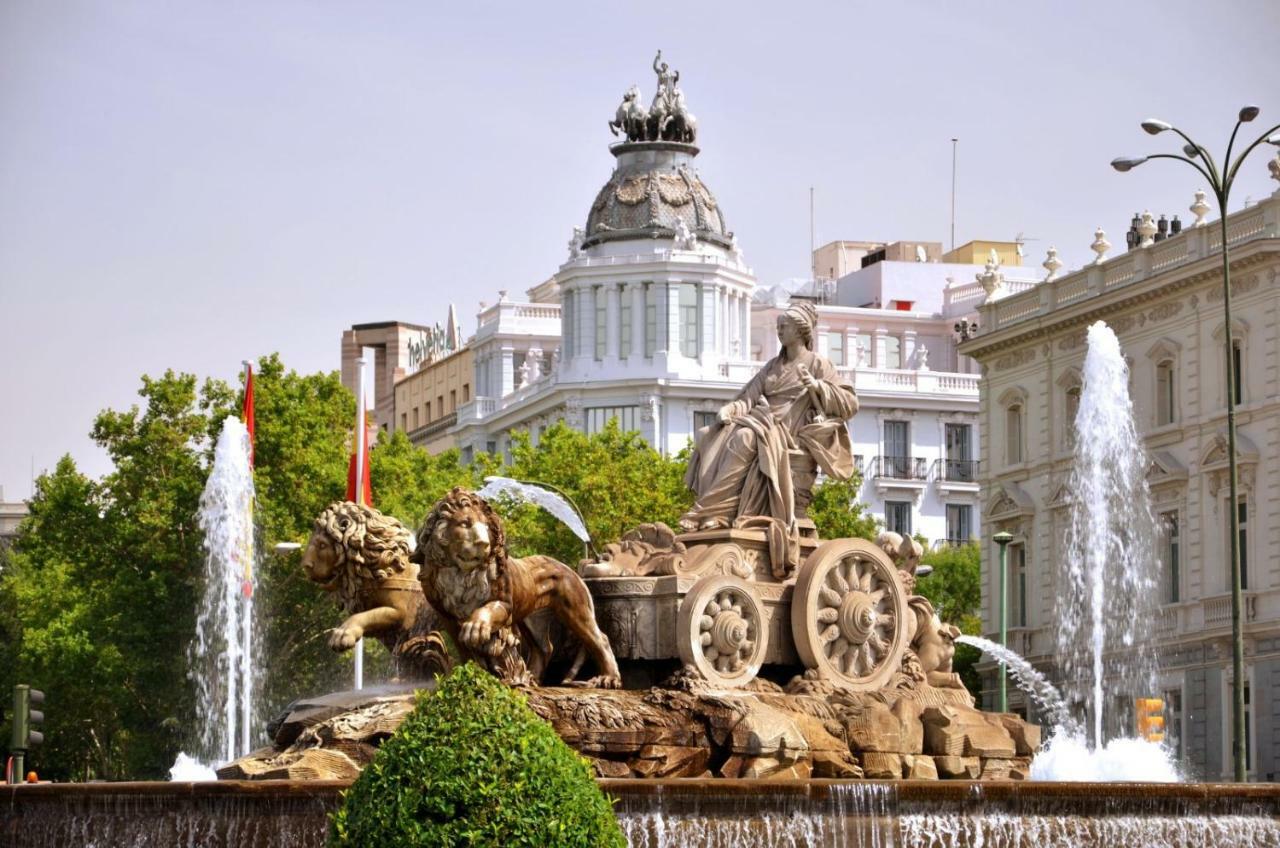 Apartamento en Calle Jardines - Madrid Centro Esterno foto